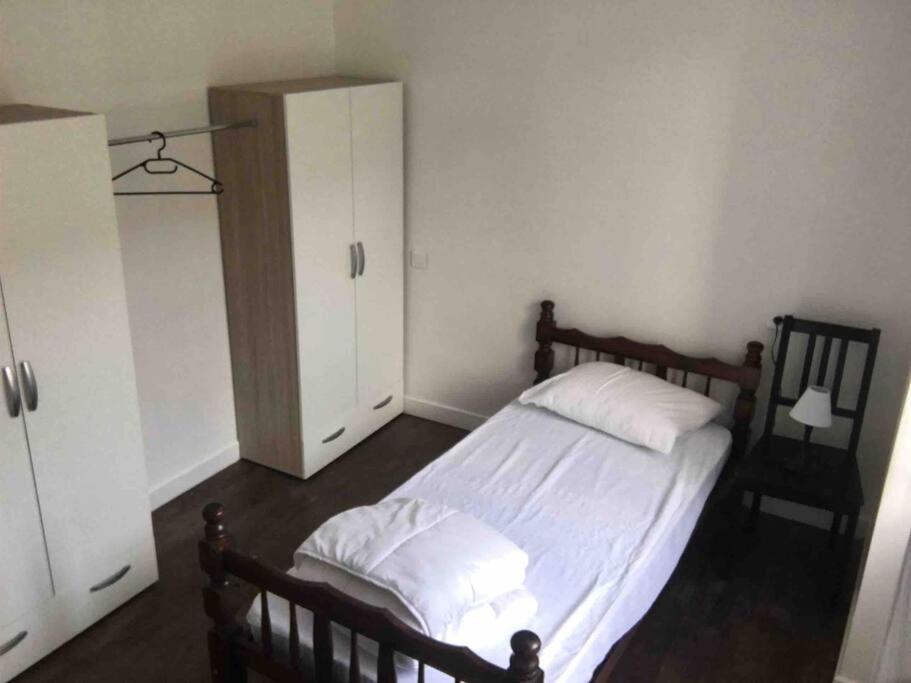 Vila Maison Au Calme Recemment Renovee Lescouet-Jugon Exteriér fotografie